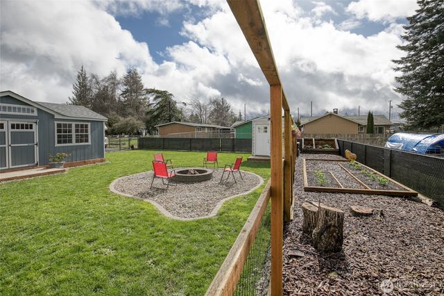 325 E Scott Street, Aberdeen, WA 98520