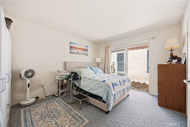 19145 Oak Street, Apple Valley, CA 92308