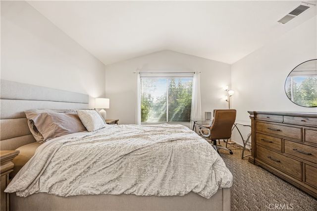 19145 Oak Street, Apple Valley, CA 92308