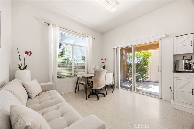 19145 Oak Street, Apple Valley, CA 92308