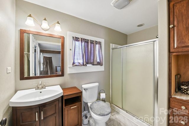 315 Caldwell Avenue, Mooresville, NC 28115