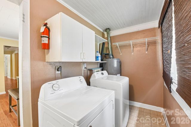 315 Caldwell Avenue, Mooresville, NC 28115