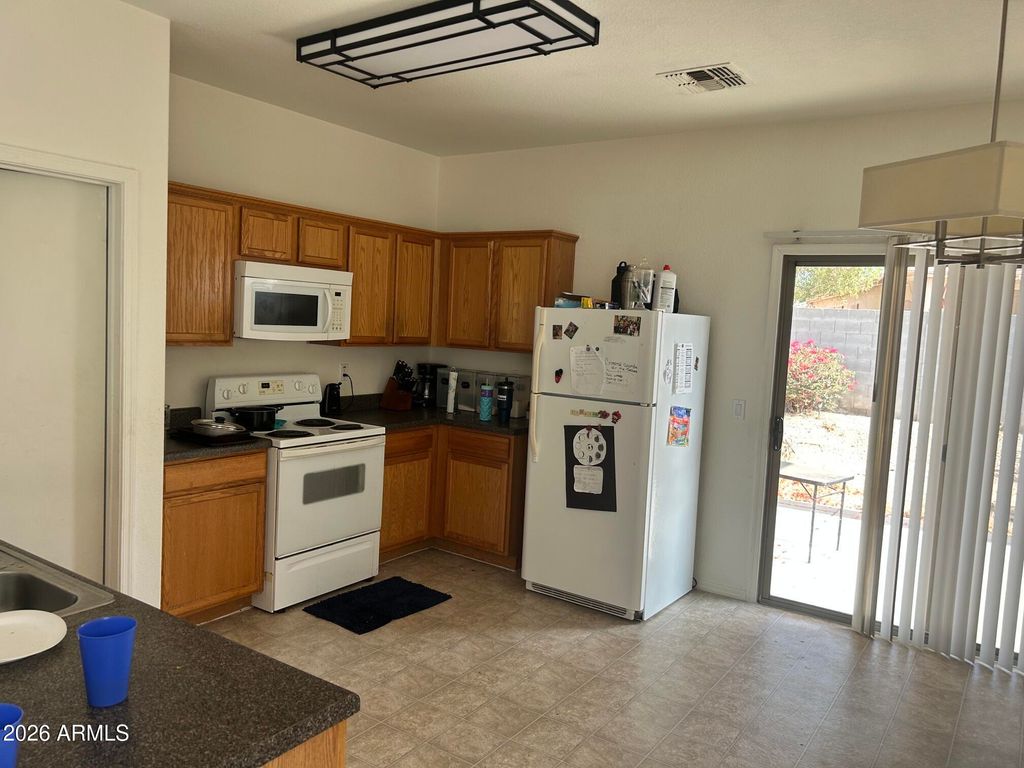 15424 W CORTEZ Street, Surprise, AZ 85379 — photo 2