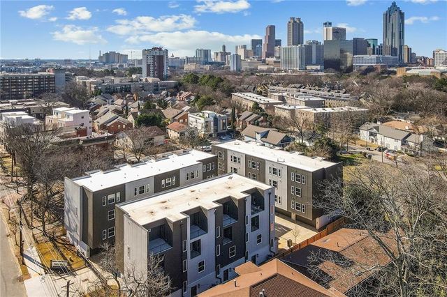 456 Parkway Drive NE 14, Atlanta, GA 30308