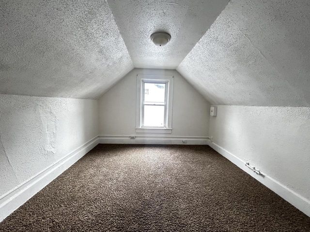 1640 N Main STREET, Racine, WI 53402