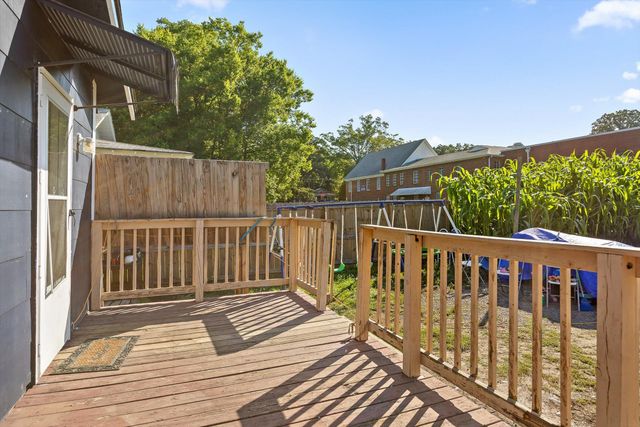 1004 Mcfarland Avenue, Rossville, GA 30741