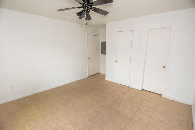 171 Casa Grande Drive 171, Houston, TX 77060