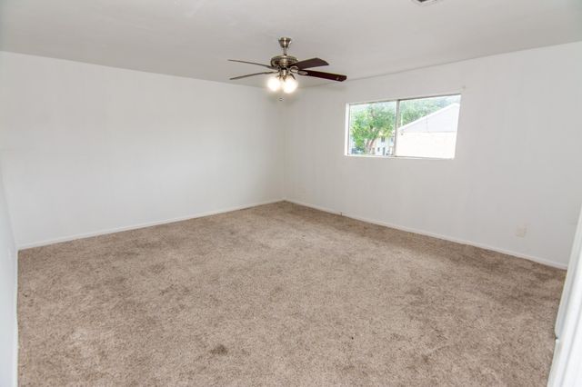 171 Casa Grande Drive 171, Houston, TX 77060