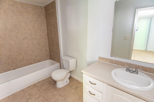 171 Casa Grande Drive 171, Houston, TX 77060
