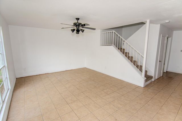 171 Casa Grande Drive 171, Houston, TX 77060