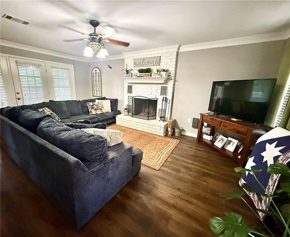 4 Water Oak Lane, Russellville, AR 72802