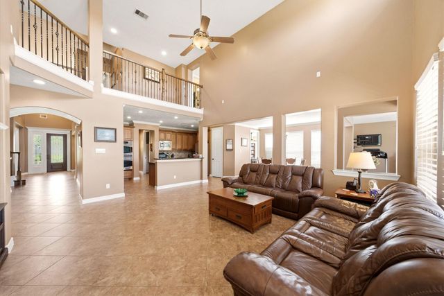 4527 Estella Court, League City, TX 77573