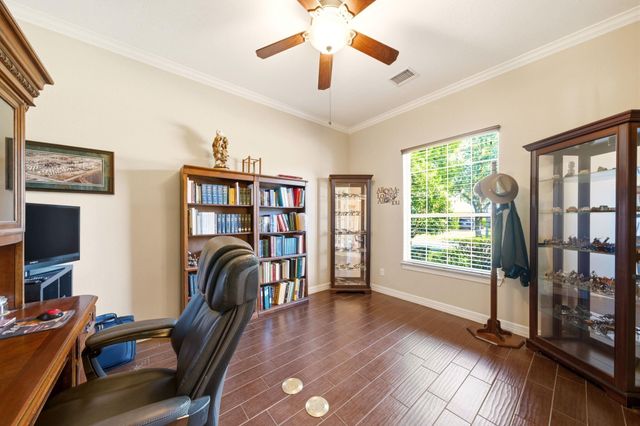 4527 Estella Court, League City, TX 77573