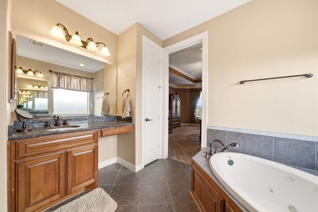 4527 Estella Court, League City, TX 77573