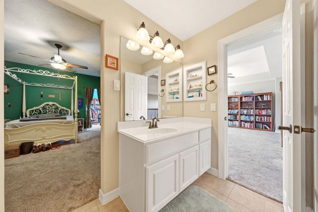 4527 Estella Court, League City, TX 77573