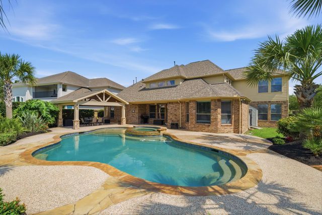 4527 Estella Court, League City, TX 77573