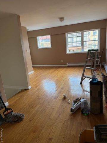 155 Beach 27th Street A, Far Rockaway, NY 11691