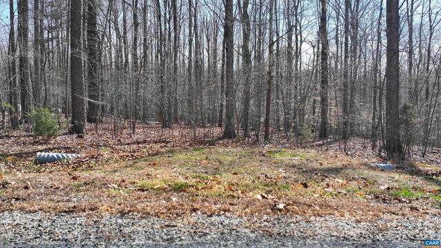 112 FISHER DR, Mineral, VA 23117