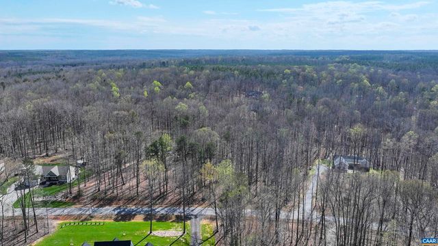 112 FISHER DR, Mineral, VA 23117