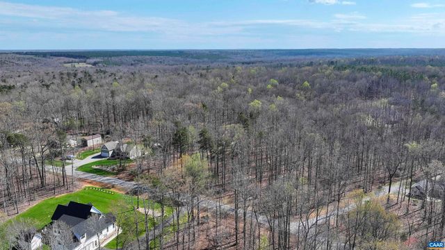 112 FISHER DR, Mineral, VA 23117