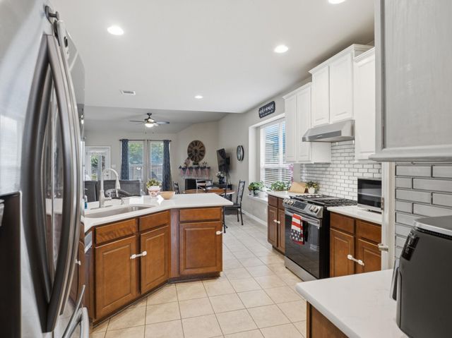 459 Sandstone TRL, Buda, TX 78610