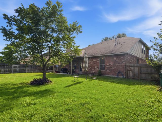 459 Sandstone TRL, Buda, TX 78610