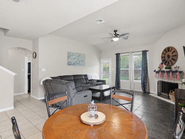 459 Sandstone TRL, Buda, TX 78610