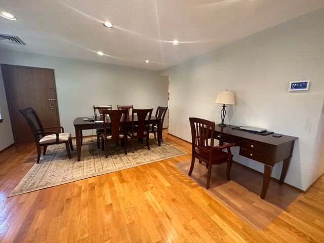30 Parkman 4, Brookline, MA 02446