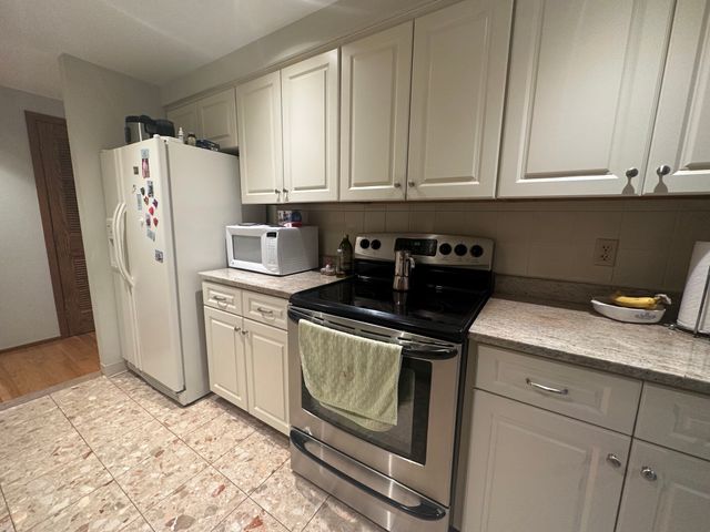 30 Parkman 4, Brookline, MA 02446