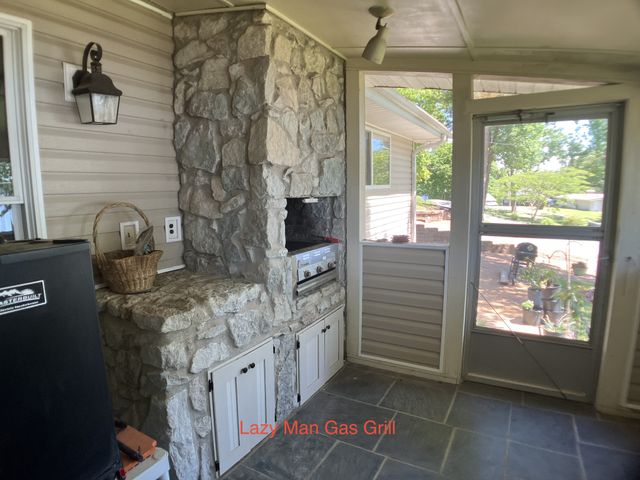 252 Fred Cole Ln, Sugar Tree, TN 38380