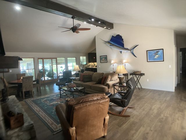 252 Fred Cole Ln, Sugar Tree, TN 38380