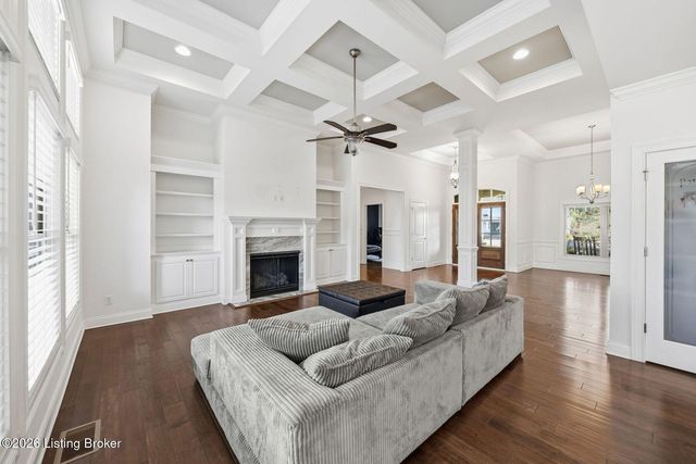 7507 Greenfield Pl, Crestwood, KY 40014