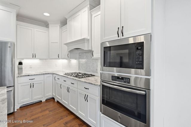 7507 Greenfield Pl, Crestwood, KY 40014