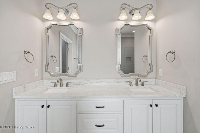 7507 Greenfield Pl, Crestwood, KY 40014