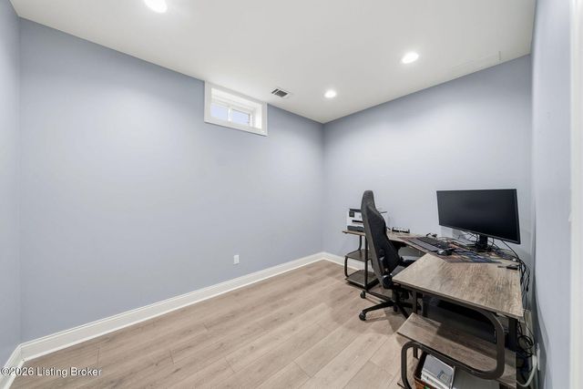 7507 Greenfield Pl, Crestwood, KY 40014