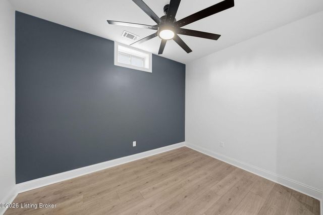 7507 Greenfield Pl, Crestwood, KY 40014