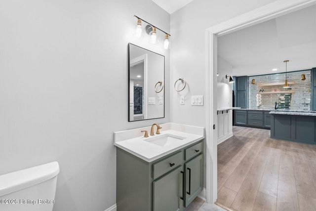 7507 Greenfield Pl, Crestwood, KY 40014