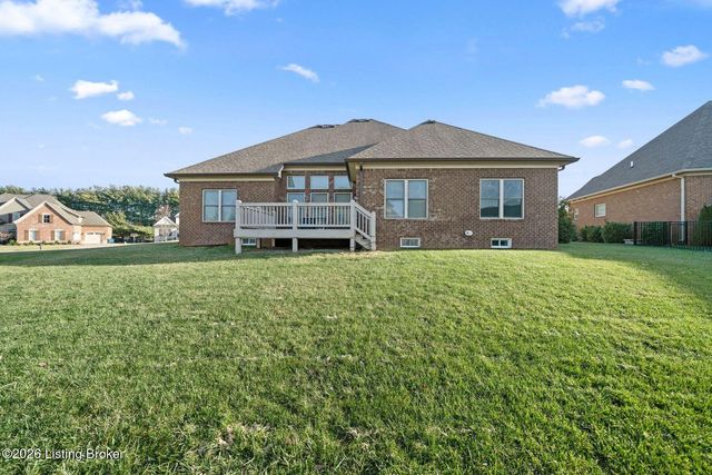 7507 Greenfield Pl, Crestwood, KY 40014