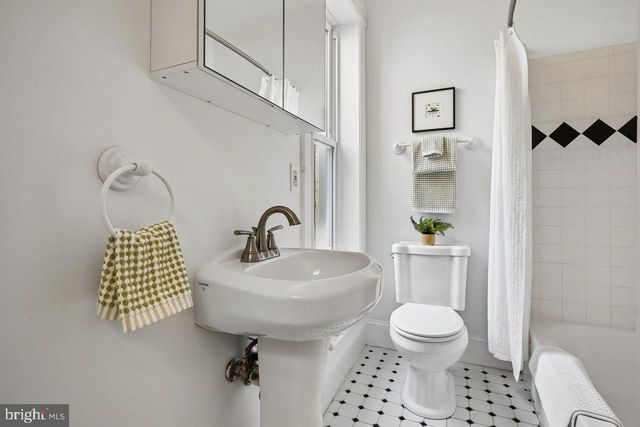 720 L ST NE, Washington, DC 20002