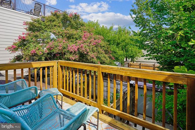 720 L ST NE, Washington, DC 20002