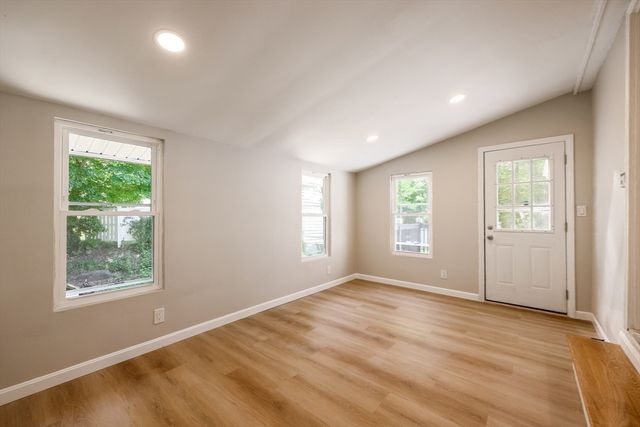 181 E Main St, Westborough, MA 01581