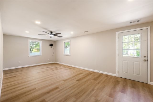 181 E Main St, Westborough, MA 01581