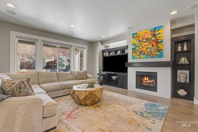 6266 E Playwright St, Boise, ID 83716