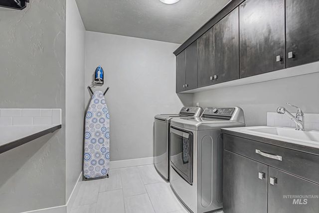 6266 E Playwright St, Boise, ID 83716