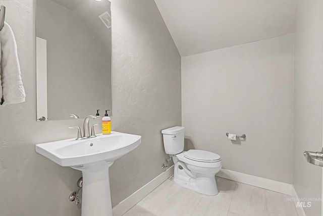 6266 E Playwright St, Boise, ID 83716