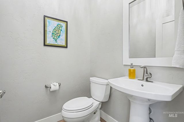 6266 E Playwright St, Boise, ID 83716