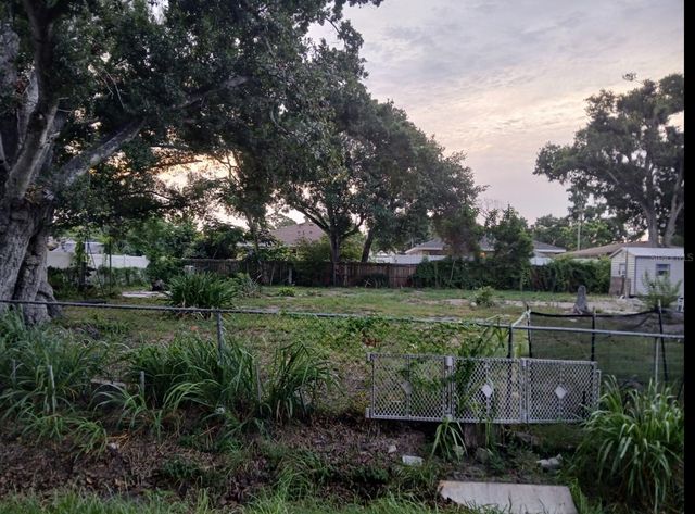4116 LOCUST AVENUE, Sarasota, FL 34234