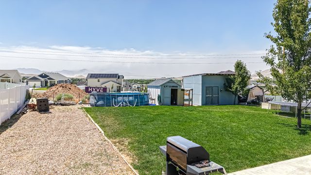84 S 1030 E, Santaquin, UT 84655