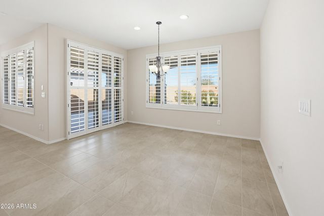 26990 W KERRY Lane, Buckeye, AZ 85396