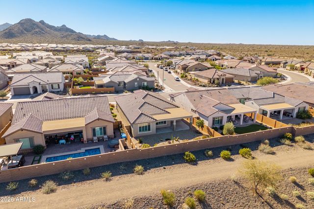 26990 W KERRY Lane, Buckeye, AZ 85396